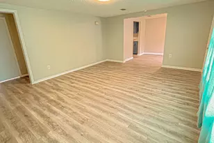 411 E Sloss Ave, Defuniak Springs, FL 32433 - Photo 4