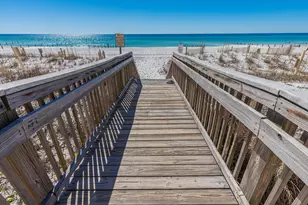 554 Coral Ct, Fort Walton Beach, FL 32548 - Photo 2