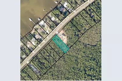 000 E Bay Boulevard, Gulf Breeze, FL 32563 - Photo 1