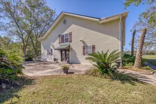 1650 Bear Bay Flats Rd Rd, Laurel Hill, FL 32567 - Photo 96