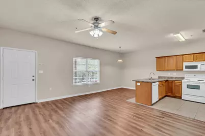 940 Barrow Street #7, Fort Walton Beach, FL 32547 - Photo 4