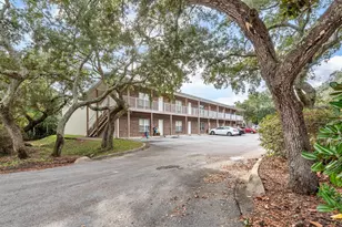 940 Barrow St, Fort Walton Beach, FL 32547 - Photo 2