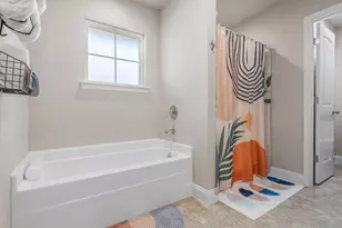 4746 Chanson Crossing, Crestview, FL 32539 - Photo 8