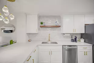 670 Nautilus Ct, Fort Walton Beach, FL 32548 - Photo 12