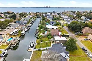 1148 Sunset Ln, Gulf Breeze, FL 32563 - Photo 2