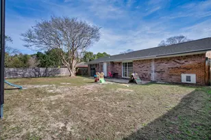 827 Boulevard De L'Orleans, Mary Esther, FL 32569 - Photo 24