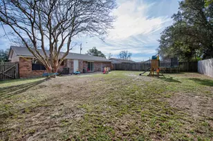 827 Boulevard De L'Orleans, Mary Esther, FL 32569 - Photo 26