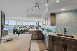 320 Harbor Blvd, Destin, FL 32541 - Photo 4