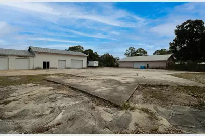 20 NE Hollywood Boulevard, Fort Walton Beach, FL 32548 - Photo 16