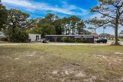 20 NE Hollywood Boulevard, Fort Walton Beach, FL 32548 - Photo 18
