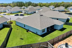 58 Siesta Cir, Freeport, FL 32439 - Photo 6