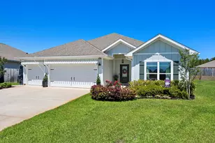 58 Siesta Cir, Freeport, FL 32439 - Photo 2