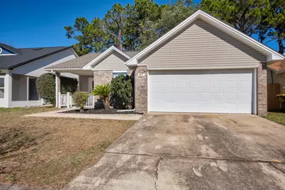 67 NW Olde Cypress Circle, Fort Walton Beach, FL 32548 - Photo 4