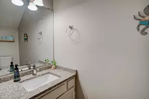 2400 Suwanee Ln, Fort Walton Beach, FL 32547 - Photo 8
