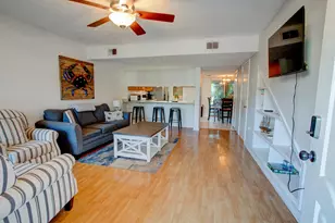 2404 Suwanee Ln, Fort Walton Beach, FL 32547 - Photo 2