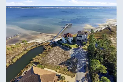 9375 Palmetto Ridge Court, Navarre, FL 32566 - Photo 14