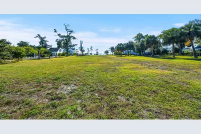 1108 W Beach Drive, Panama City, FL 32401 - Photo 14