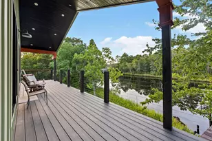 8536 Kingsley Pl, Navarre, FL 32566 - Photo 1