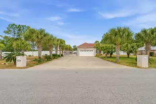 7456 Woodmont Rd, Navarre, FL 32566 - Photo 10