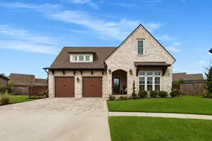 33 Caymus Cv, Freeport, FL 32439 - Photo 1