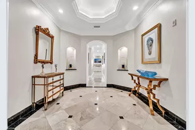 602 Harbor Boulevard #UNIT 302, Destin, FL 32541 - Photo 2