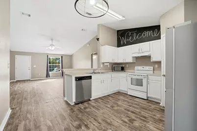 209 Cabana Way, Crestview, FL 32536 - Photo 8