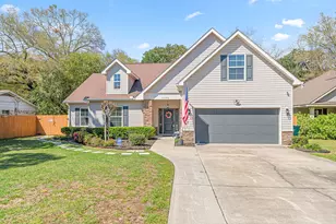 1703 19th St, Niceville, FL 32578 - Photo 2