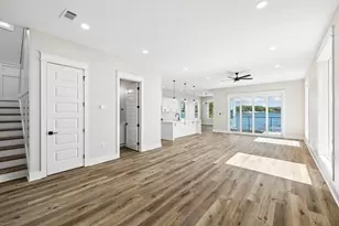 508 Village Oaks Ln, Niceville, FL 32578 - Photo 16