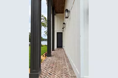 508 Village Oaks Lane, Niceville, FL 32578 - Photo 2