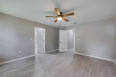 749 Amos Street, Crestview, FL 32539 - Photo 10