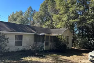 2084 S County Hwy 183, Defuniak Springs, FL 32435 - Photo 2