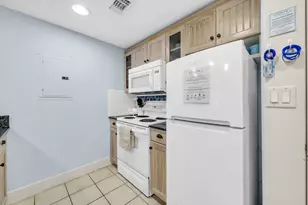 9200 Baytowne Wharf Blvd, Miramar Beach, FL 32550 - Photo 16