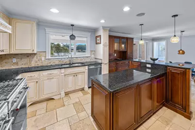 640 W Sunset Boulevard, Fort Walton Beach, FL 32547 - Photo 16