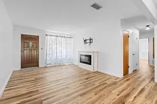 1623 18th St, Niceville, FL 32578 - Photo 4