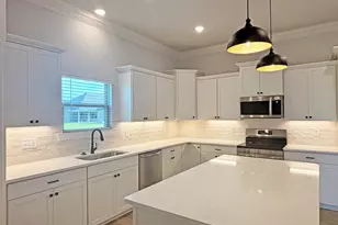 275 E Tweet St, Freeport, FL 32439 - Photo 2