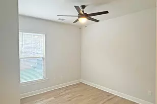 275 E Tweet St, Freeport, FL 32439 - Photo 18