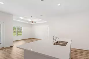 47 E Gray Owl Dr, Freeport, FL 32439 - Photo 8