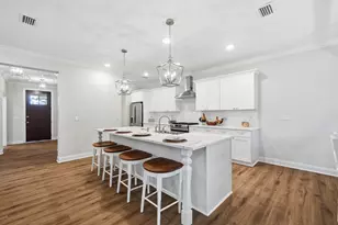 423 Marquette St, Valparaiso, FL 32580 - Photo 4