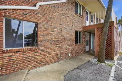 315 Bream. Ave Unit Avenue #106, Fort Walton Beach, FL 32548 - Photo 2