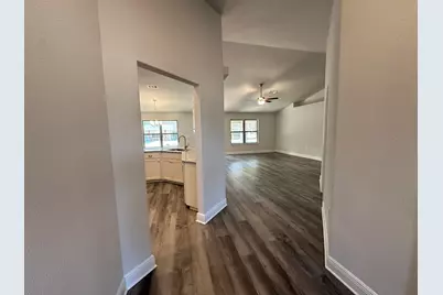 5908 Silvercrest Boulevard, Crestview, FL 32536 - Photo 8