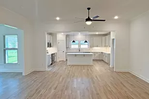 345 E Tweet St, Freeport, FL 32439 - Photo 6