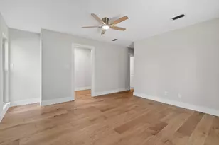 1013 Lake Dr, Niceville, FL 32578 - Photo 30