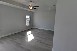 114 Bonne Vue Cir, Freeport, FL 32439 - Photo 10