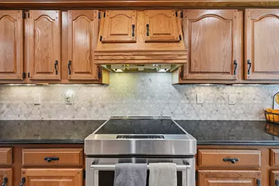281 Wava Avenue, Niceville, FL 32578 - Photo 18