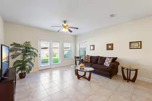 1729 Waterford Sound Blvd, Gulf Breeze, FL 32563 - Photo 16