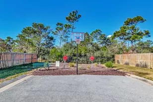 1729 Waterford Sound Blvd, Gulf Breeze, FL 32563 - Photo 38