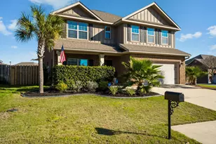 1758 Waterford Sound Blvd, Gulf Breeze, FL 32563 - Photo 2