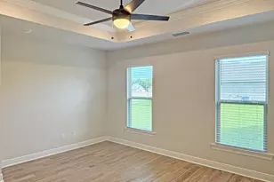 251 E Tweet St, Freeport, FL 32439 - Photo 8