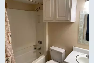 201 E College Boulevard #UNIT 34, Niceville, FL 32578 - Photo 2