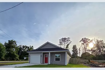 1001 Bremen Avenue, Pensacola, FL 32507 - Photo 4